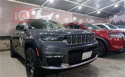 جیپ گراند شیرۆکی